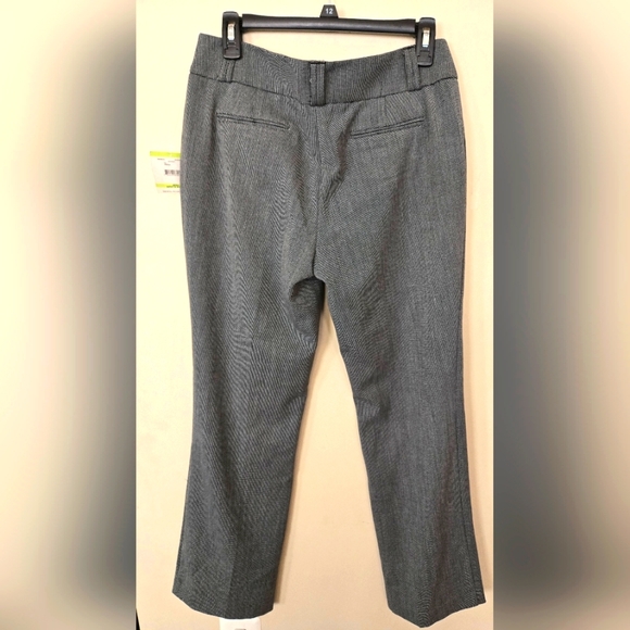 Anne Klein Slacks - Picture 2 of 8